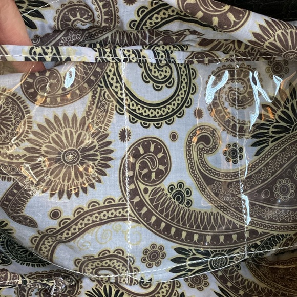 XL Paisley and Faux Alligator Trimmed Tote - Picture 10 of 10
